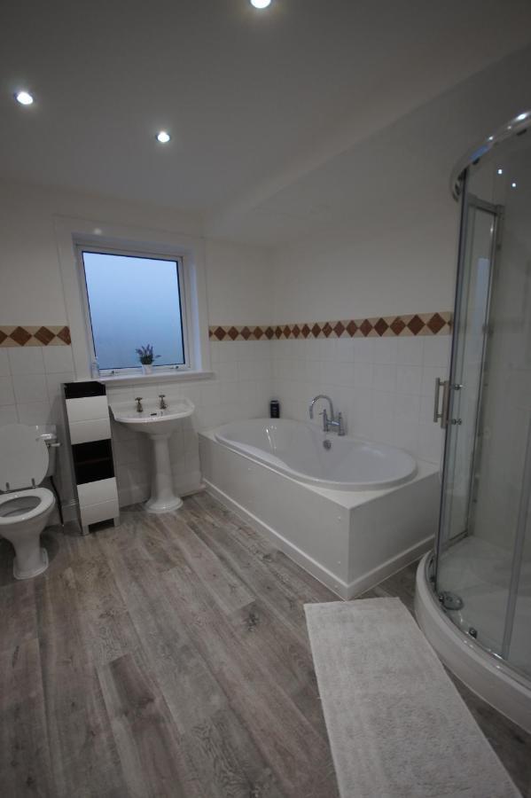 Loch Lomond Riverside Apartment Drymen Esterno foto